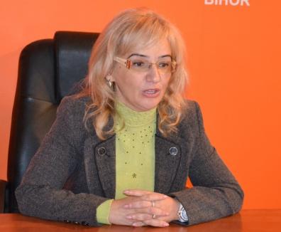 Adelina Coste îndeamnă orădenii să participe la dezbaterea publică despre taxele şi impozitele locale